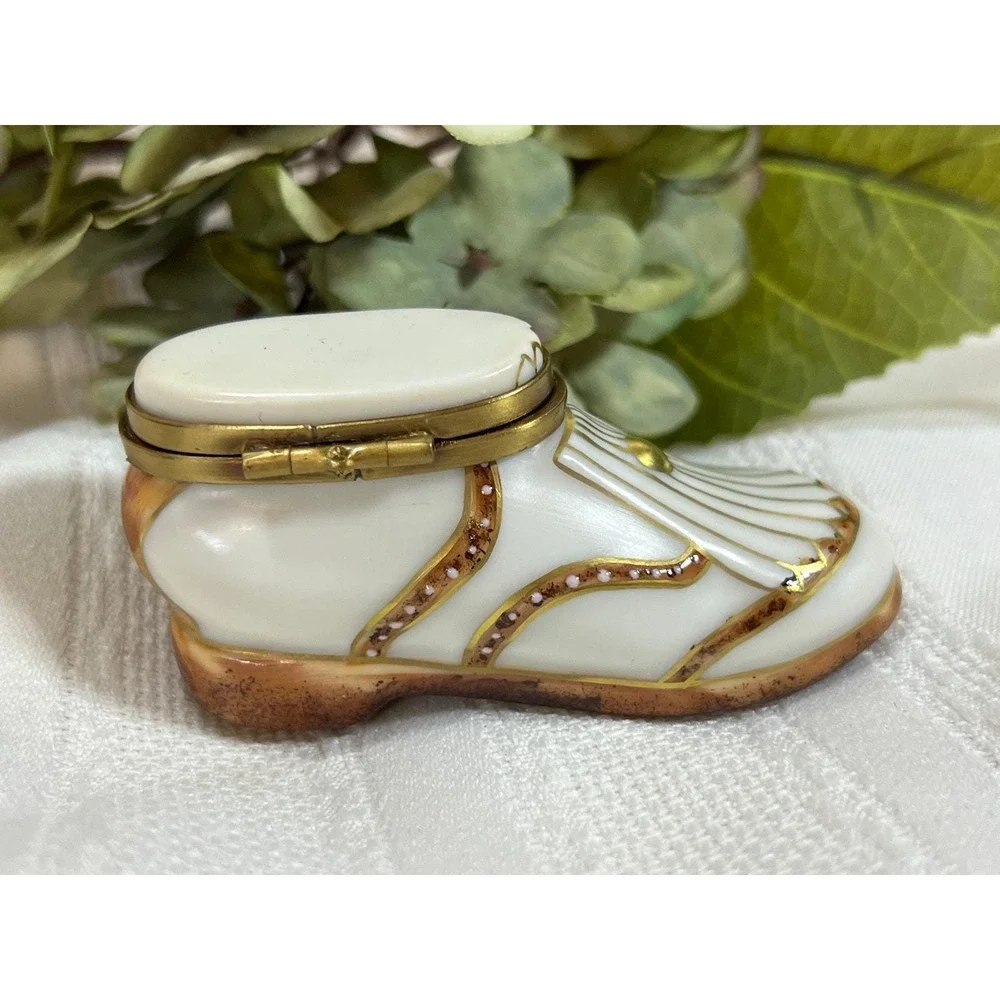 Limoges Peint Main Hand Painted golf shoe trinket box France